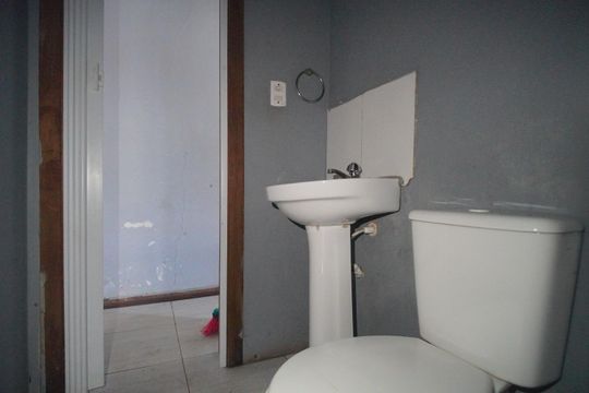 Banheiro de casa para alugar com 2 quartos, 51m² em Campina, São Leopoldo