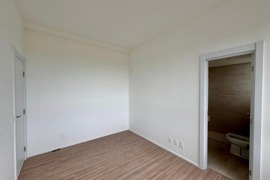 Suíte 2 de apartamento para alugar com 3 quartos, 182m² em Barra da Tijuca, Rio de Janeiro