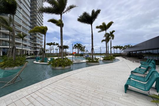 Área comum de apartamento para alugar com 3 quartos, 182m² em Barra da Tijuca, Rio de Janeiro