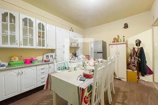 Cozinha de casa à venda com 5 quartos, 303m² em Bandeiras, Osasco