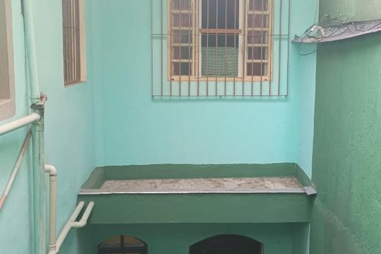 Área externa de casa à venda com 5 quartos, 303m² em Bandeiras, Osasco