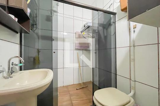 Banheiro 1 de casa à venda com 5 quartos, 303m² em Bandeiras, Osasco