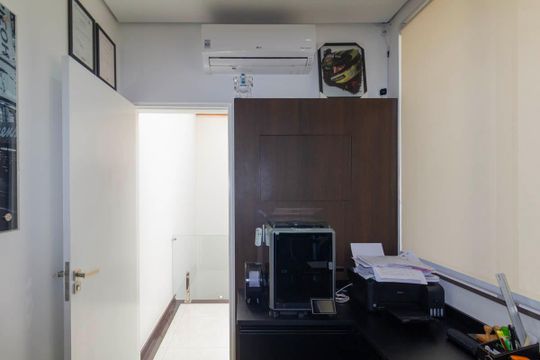 Escritório de casa para alugar com 3 quartos, 260m² em Vila Matilde, São Paulo