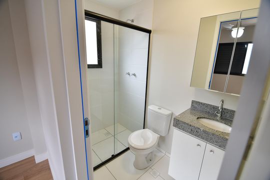 Banheiro Suíte de apartamento à venda com 3 quartos, 64m² em Botafogo, Campinas