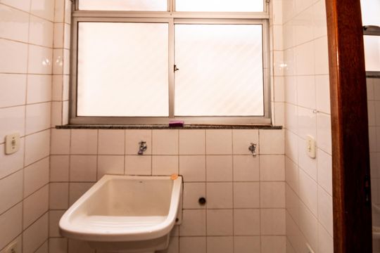 Área de Serviço de apartamento para alugar com 3 quartos, 100m² em Dona Clara, Belo Horizonte