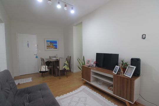 Sala de apartamento à venda com 2 quartos, 65m² em Jacarepaguá, Rio de Janeiro