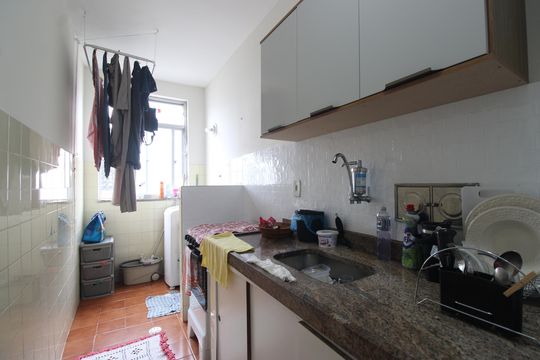 Cozinha de apartamento à venda com 2 quartos, 65m² em Jacarepaguá, Rio de Janeiro