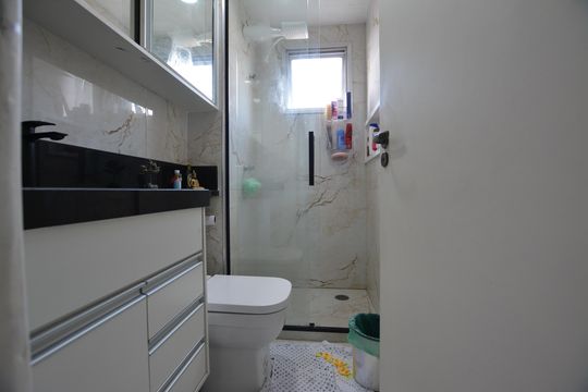 BANHEIRO  de apartamento à venda com 2 quartos, 45m² em Jardim Celeste, São Paulo