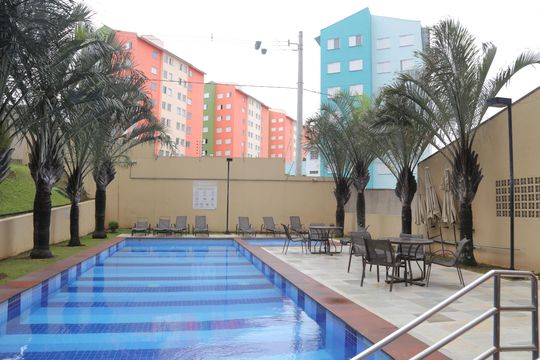 Área comum - Piscina de apartamento para alugar com 1 quarto, 45m² em Vila Carmosina, São Paulo