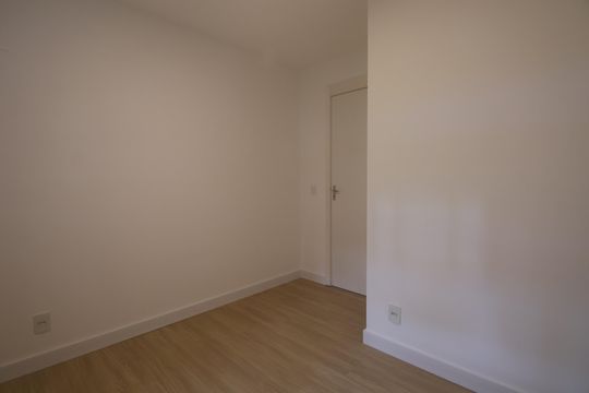 Quarto 2 de apartamento à venda com 2 quartos, 54m² em Fátima, Canoas