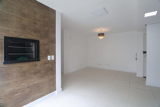 Sala/Cozinha de apartamento à venda com 2 quartos, 54m² em Fátima, Canoas