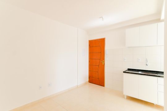 Sala de apartamento para alugar com 2 quartos, 40m² em Macedo, Guarulhos