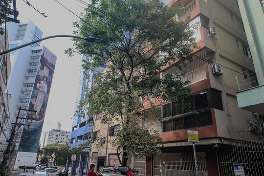 Fachada de apartamento à venda com 1 quarto, 40m² em Cidade Baixa, Porto Alegre