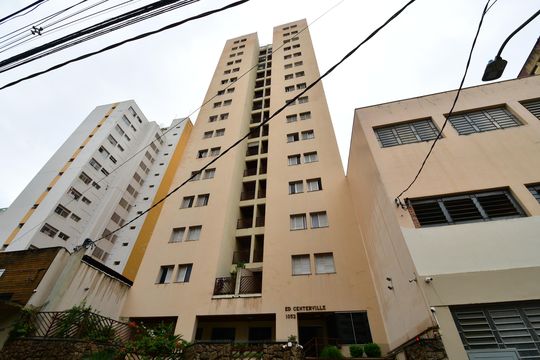 Fachada do Prédio de apartamento para alugar com 2 quartos, 80m² em Centro, Campinas