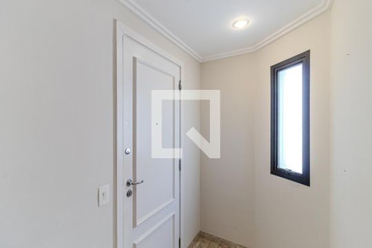 Entrada Social de apartamento à venda com 3 quartos, 123m² em Higienópolis, São Paulo