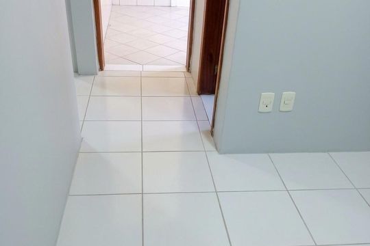 Sala de casa à venda com 3 quartos, 130m² em Cavalhada, Porto Alegre