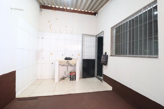 Área de Serviço de casa para alugar com 3 quartos, 130m² em Shopping Park, Uberlândia