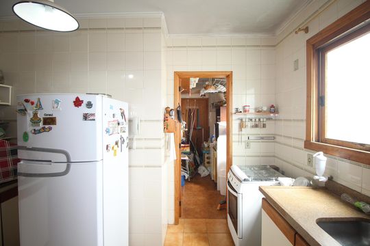 Cozinha de apartamento à venda com 3 quartos, 260m² em Petrópolis, Porto Alegre