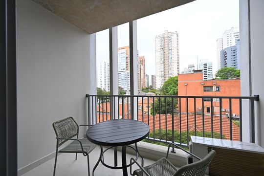 Varanda de kitnet/studio para alugar com 1 quarto, 26m² em Vila Clementino, São Paulo