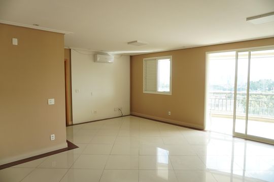 Apartamento para alugar com 3 quartos, 122m² em Tamboré, Santana de Parnaíba