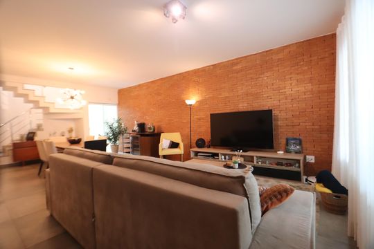 Sala de casa à venda com 3 quartos, 169m² em Vila Lucia, São Paulo