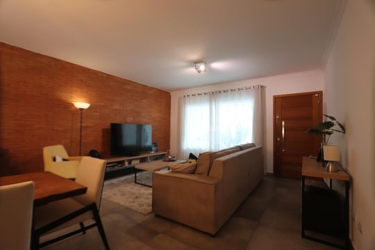 Casa à venda com 3 quartos, 169m² em Vila Lucia, São Paulo