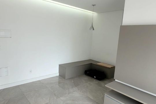 Apartamento à venda com 2 quartos, 55m² em Parada Inglesa, São Paulo