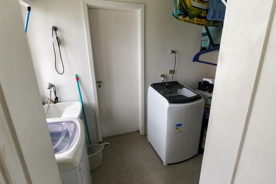 Área de Serviço de apartamento à venda com 3 quartos, 130m² em Vila Andrade, São Paulo