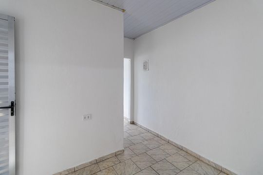 Cozinha de apartamento para alugar com 1 quarto, 40m² em Parque Boturussu, São Paulo