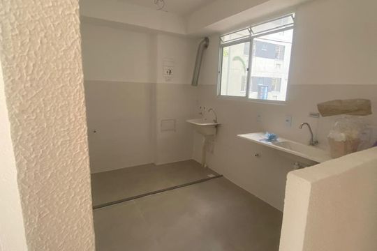 Cozinha de apartamento para alugar com 2 quartos, 44m² em Jardim Alvorada, Nova Iguaçu