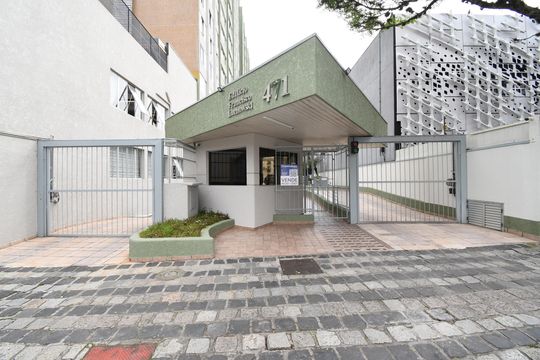 Fachada de apartamento à venda com 3 quartos, 119m² em São Francisco, Curitiba
