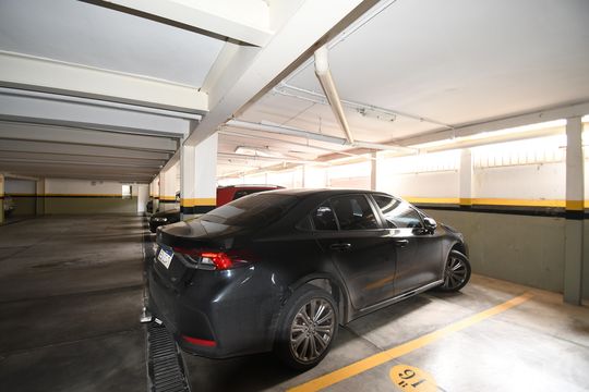 Vaga de Garagem de apartamento à venda com 3 quartos, 119m² em São Francisco, Curitiba