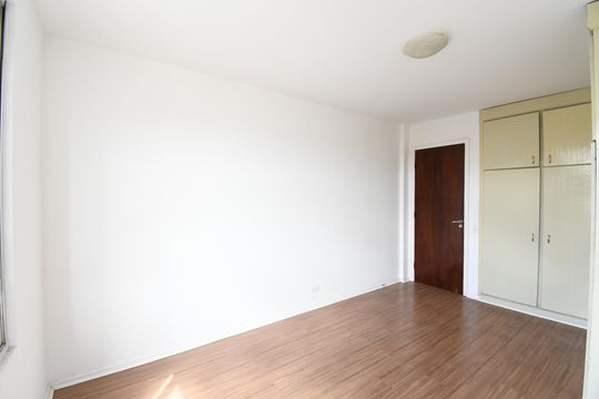 Quarto 1 de apartamento à venda com 3 quartos, 119m² em São Francisco, Curitiba
