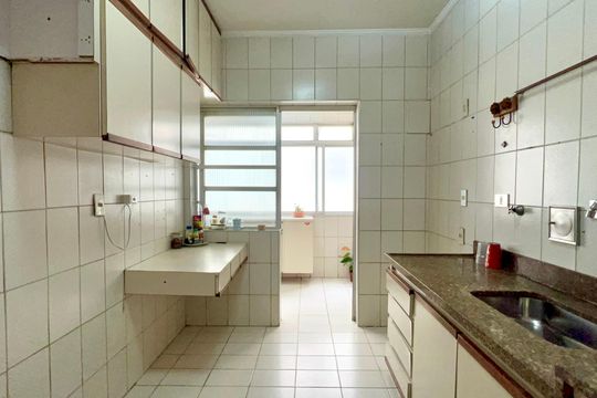Cozinha de apartamento para alugar com 2 quartos, 101m² em Jardim Paulista, São Paulo