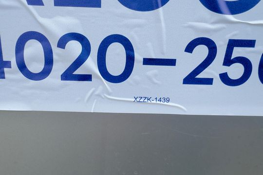 Código da placa XZZK-1439 de apartamento para alugar com 2 quartos, 40m² em Vila Nova Bonsucesso, Guarulhos
