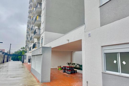 Área comum de apartamento para alugar com 2 quartos, 38m² em Picanço, Guarulhos