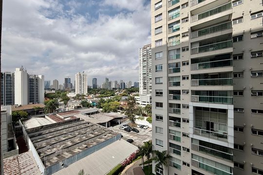 Vista  de kitnet/studio à venda com 1 quarto, 31m² em Vila Cordeiro, São Paulo