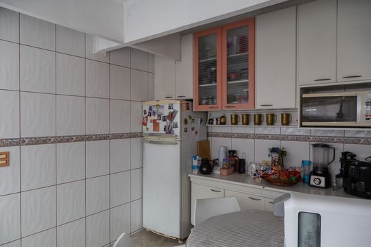 Cozinha de apartamento à venda com 2 quartos, 66m² em Parque Cecap, Guarulhos