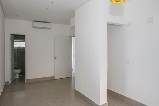 Suíte de apartamento para alugar com 2 quartos, 107m² em Barra Funda, São Paulo