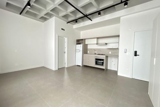 Kitnet/Studio para alugar com 1 quarto, 35m² em Pantanal, Florianópolis