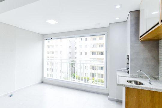 Varanda  de kitnet/studio para alugar com 1 quarto, 31m² em Picanço, Guarulhos