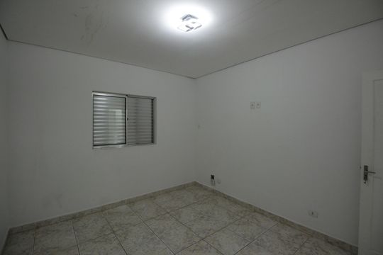 Quarto 2 de casa para alugar com 3 quartos, 106m² em Embaré, Santos