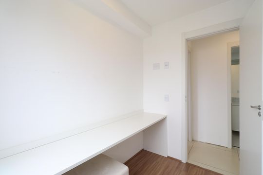 Quarto 2 de apartamento para alugar com 2 quartos, 40m² em Barra Funda, São Paulo