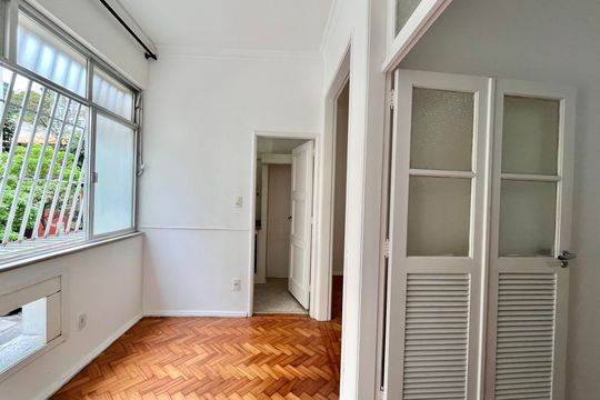 Sala  de apartamento para alugar com 1 quarto, 33m² em Ipanema, Rio de Janeiro
