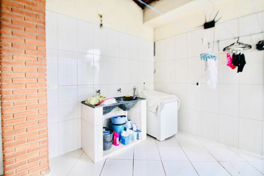 Área de Serviço de casa para alugar com 3 quartos, 350m² em Jardim Belem, São Paulo