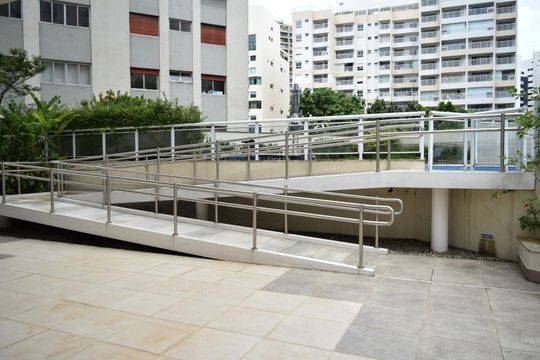 Acesso à piscina de apartamento para alugar com 3 quartos, 80m² em Jardim Paulista, São Paulo