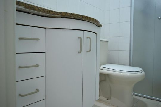 Banheiro Social de apartamento para alugar com 3 quartos, 80m² em Jardim Paulista, São Paulo