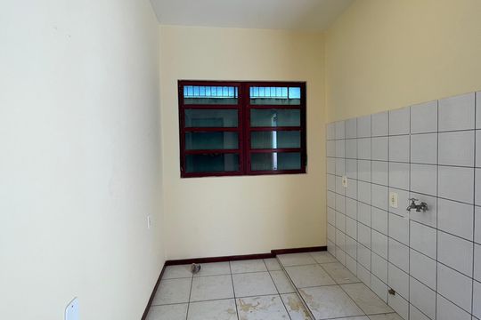 Área de Serviço de casa para alugar com 4 quartos, 293m² em Passa Vinte, Palhoça