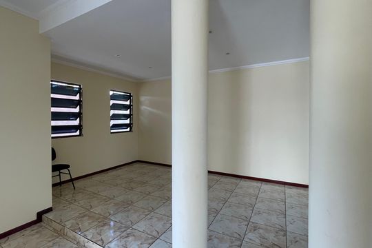 Casa para alugar com 4 quartos, 293m² em Passa Vinte, Palhoça