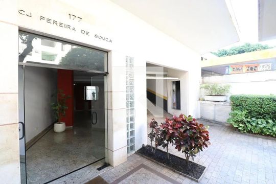 Entrada de apartamento para alugar com 1 quarto, 51m² em Santa Cecilia, São Paulo